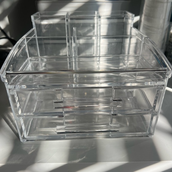 Makeup Skincare Organizer - Picture 2 of 9